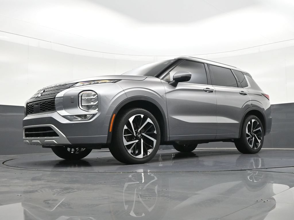 Used 2022 Mitsubishi Outlander SEL AWD/4WD image 22