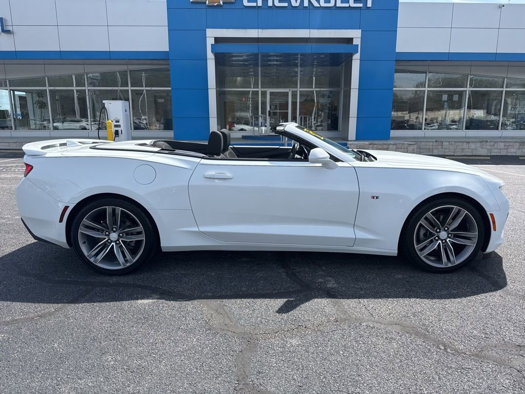 Used 2017 Chevrolet Camaro LT w/ RS Package image 7
