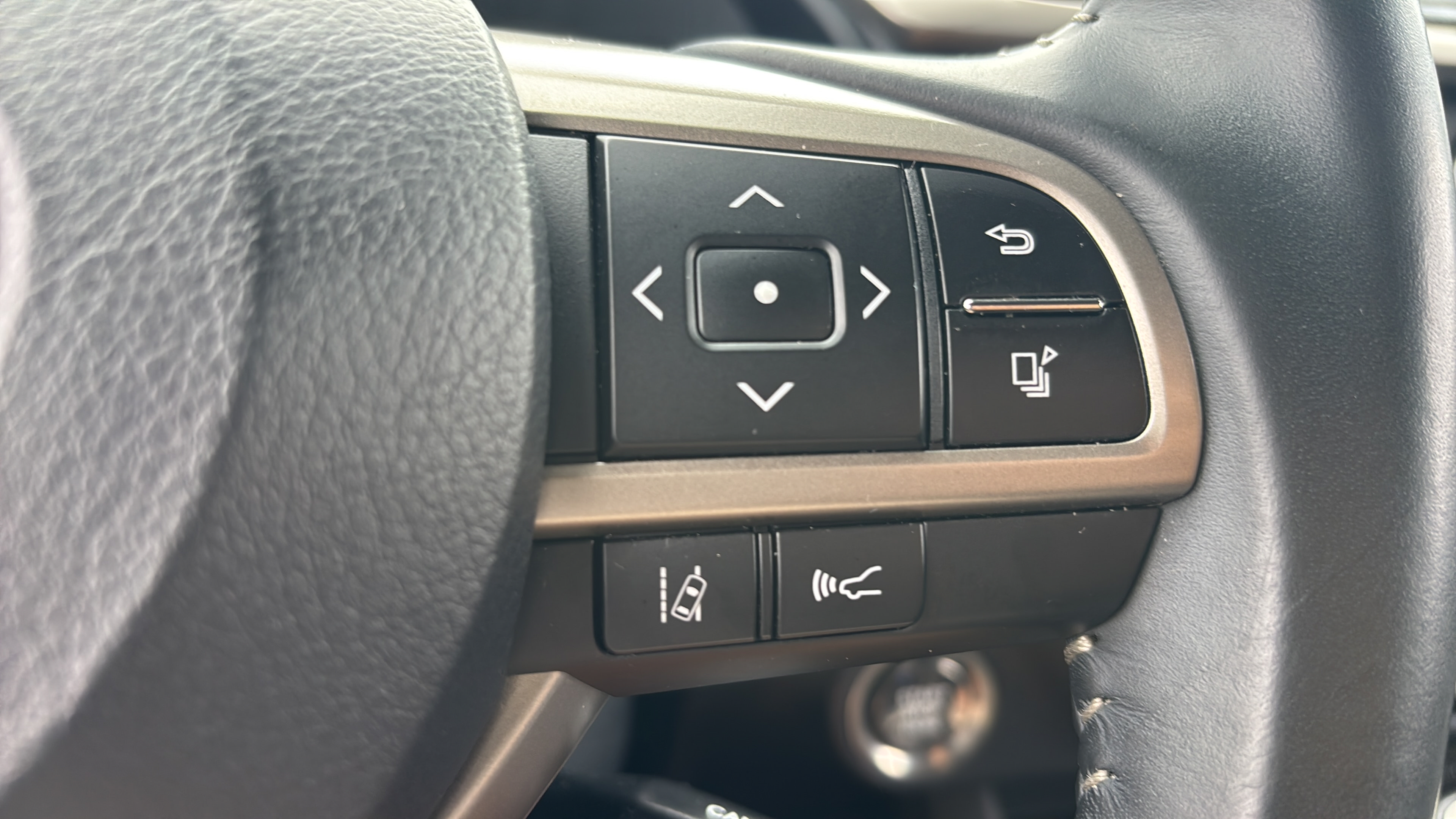 Used 2022 Lexus RX 350 AWD image 25