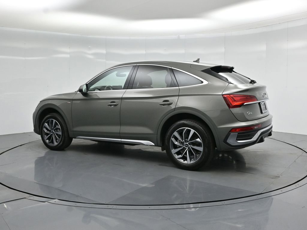 Used 2023 Audi Q5 2.0T Premium w/ Convenience Package image 7