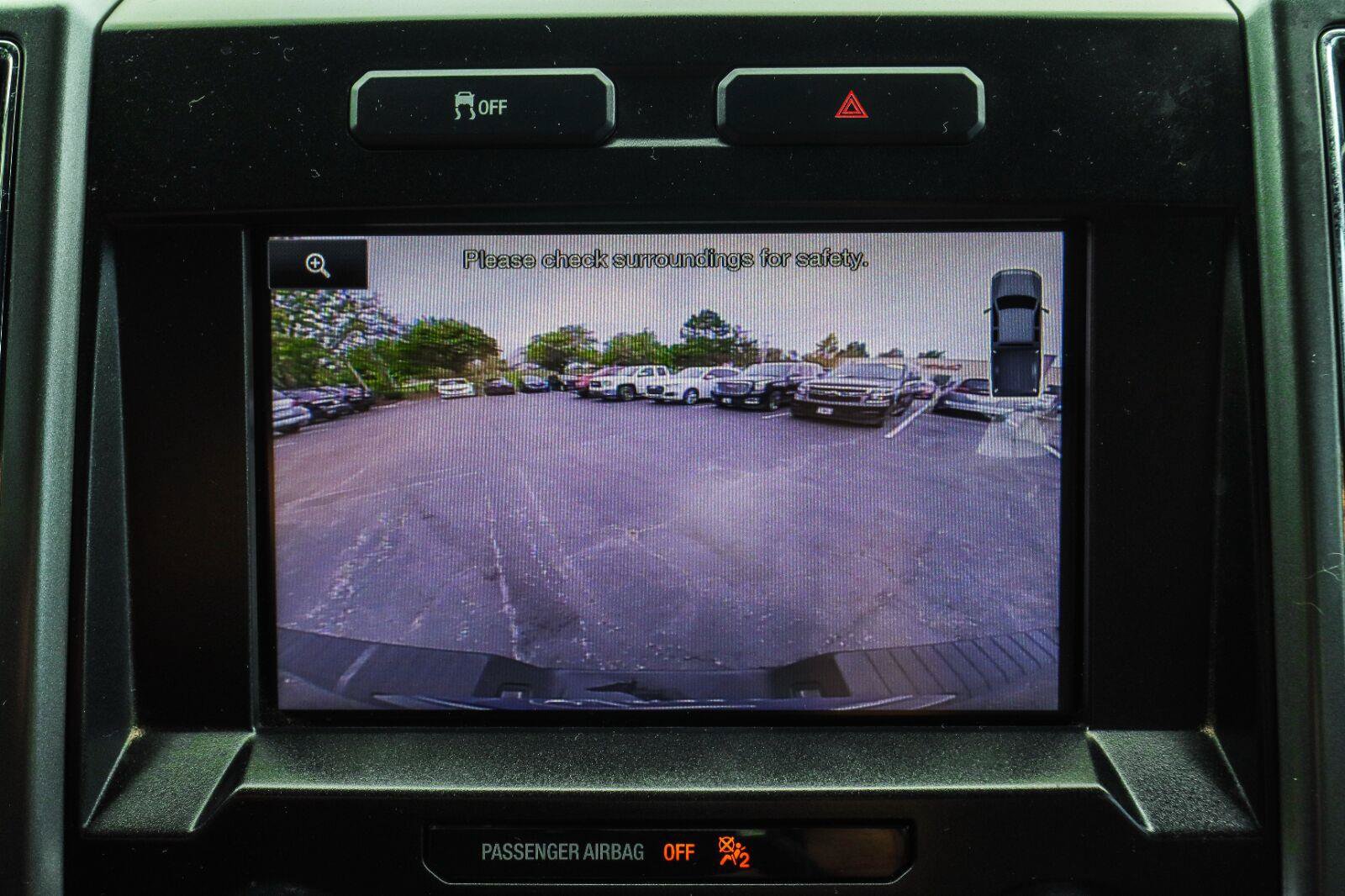 Used 2015 Ford F150 XLT w/ Equipment Group 302A Luxury RWD image 7