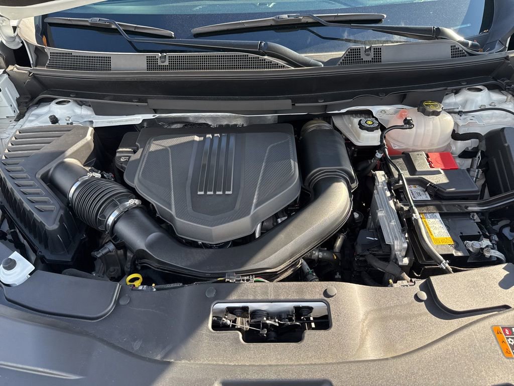 Used 2025 GMC Acadia Elevation FWD image 37