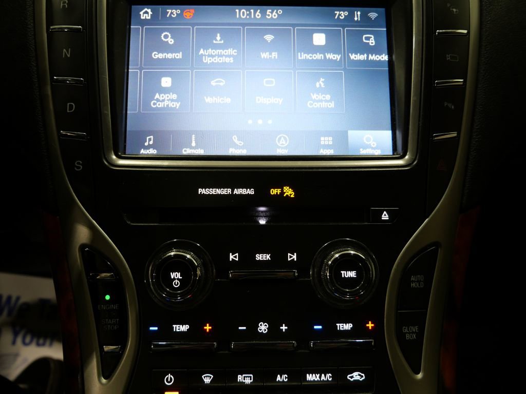 Used 2020 Lincoln Nautilus Reserve w/ Equipment Group 202A image 20