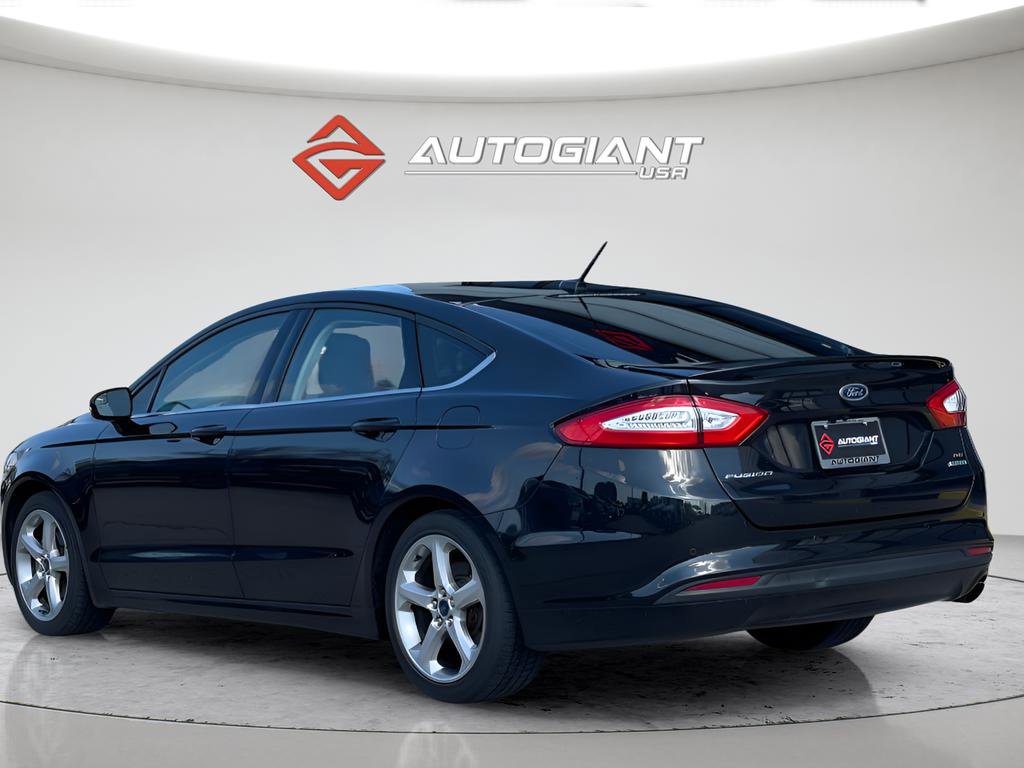 Used 2014 Ford Fusion SE image 7