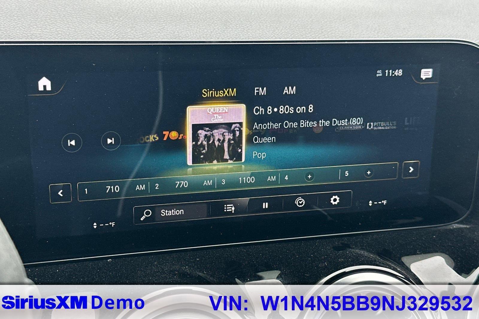 Certified 2022 Mercedes-Benz GLA 35 AMG 4MATIC image 36