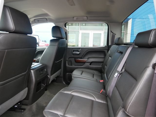 Used 2017 GMC Sierra 2500 SLT w/ Duramax Plus Package AWD/4WD image 8