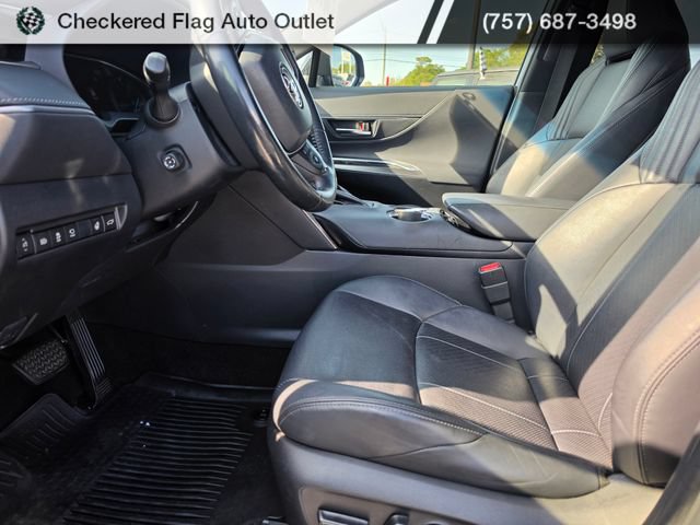 Used 2021 Toyota Venza Limited w/ Advanced Technology Package AWD/4WD image 13