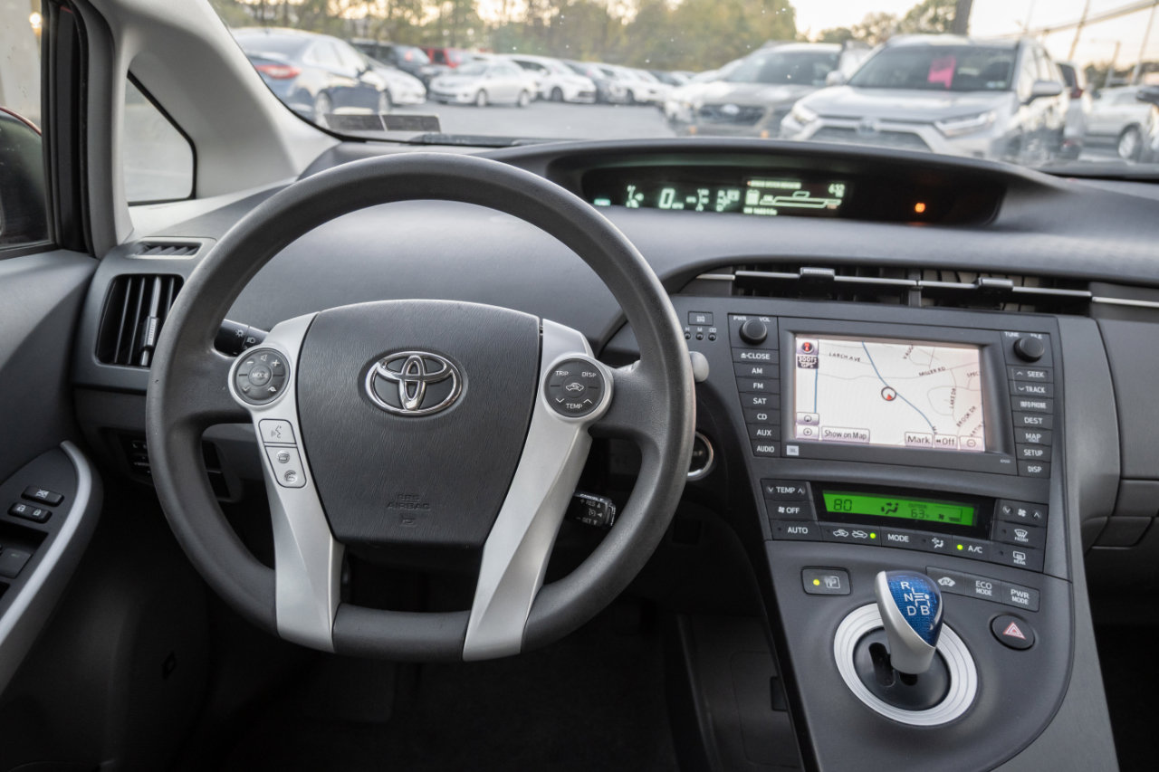 Used 2011 Toyota Prius Three image 26