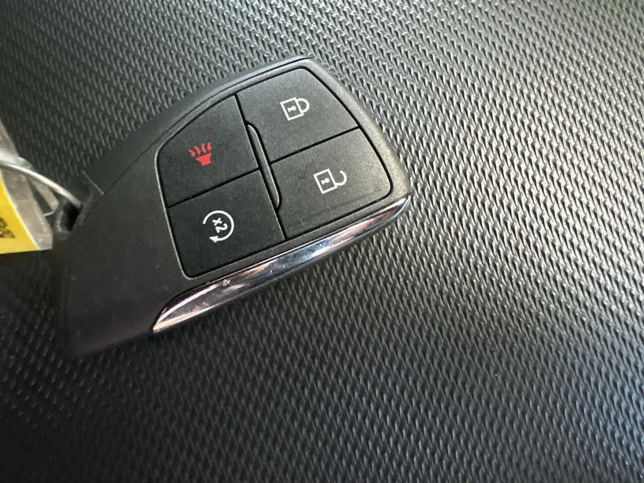 Used 2025 Chevrolet Equinox LT FWD image 28