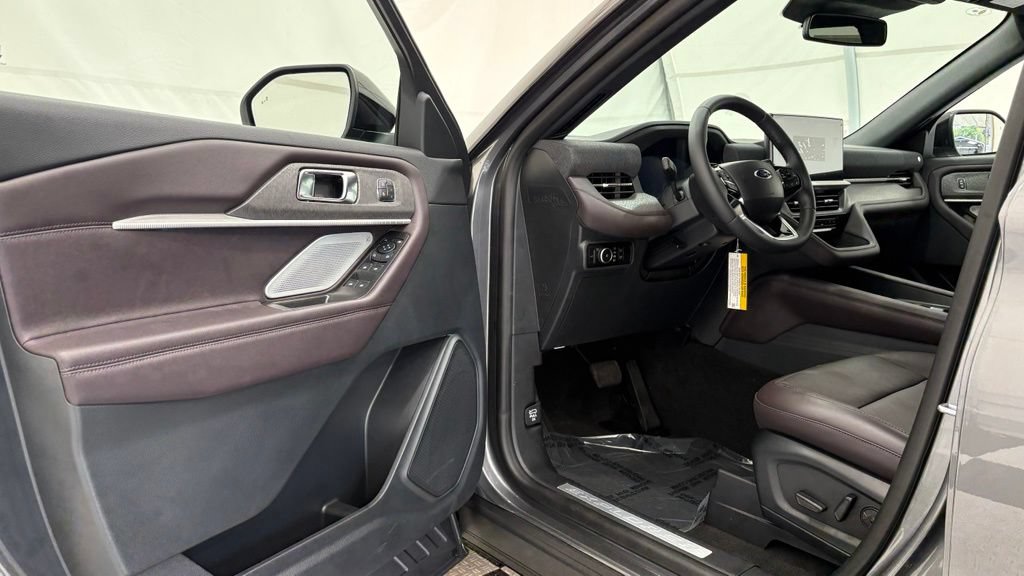 New 2027 Ford Explorer Platinum AWD/4WD image 39