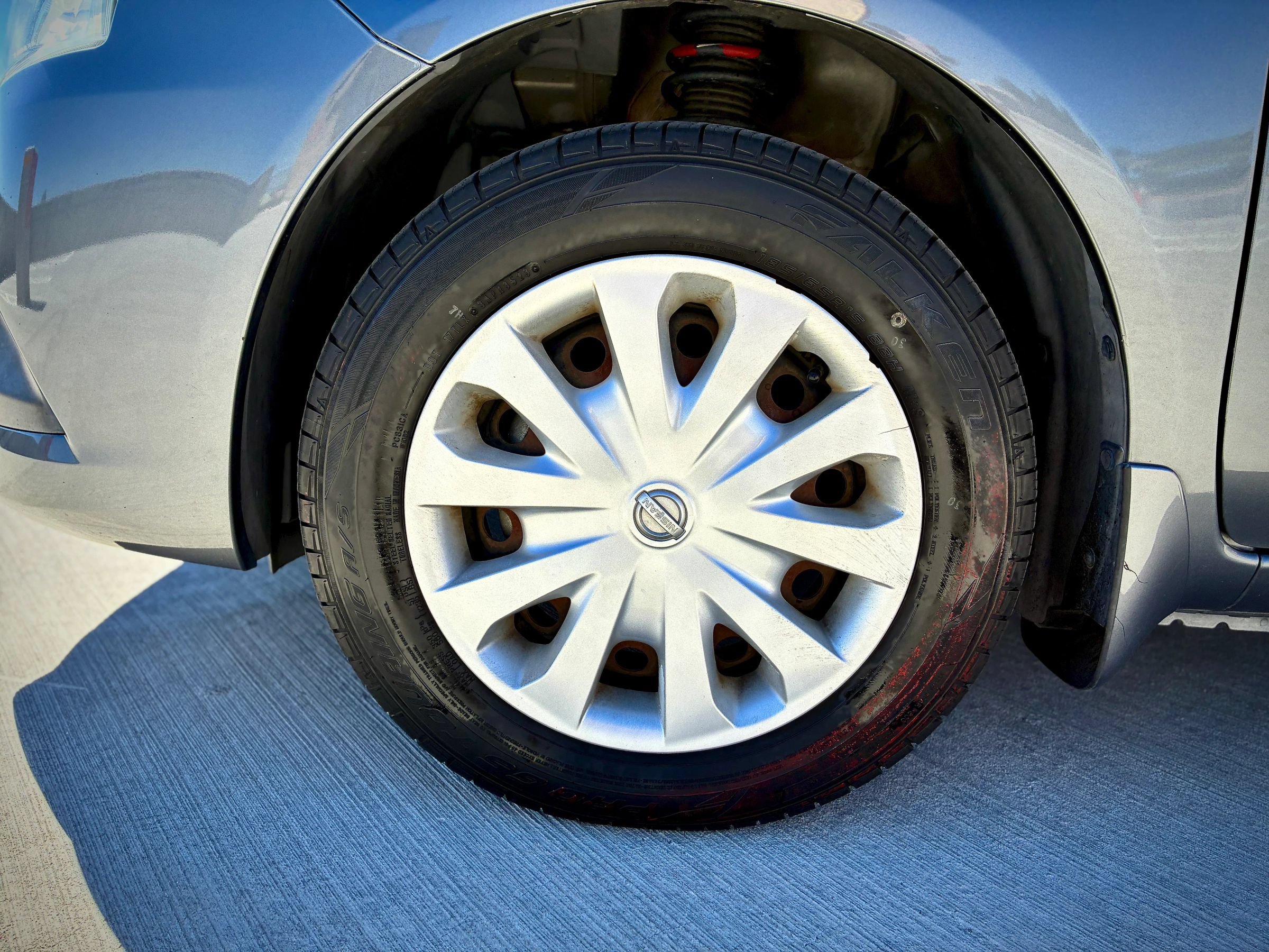 Used 2018 Nissan Versa S FWD image 18