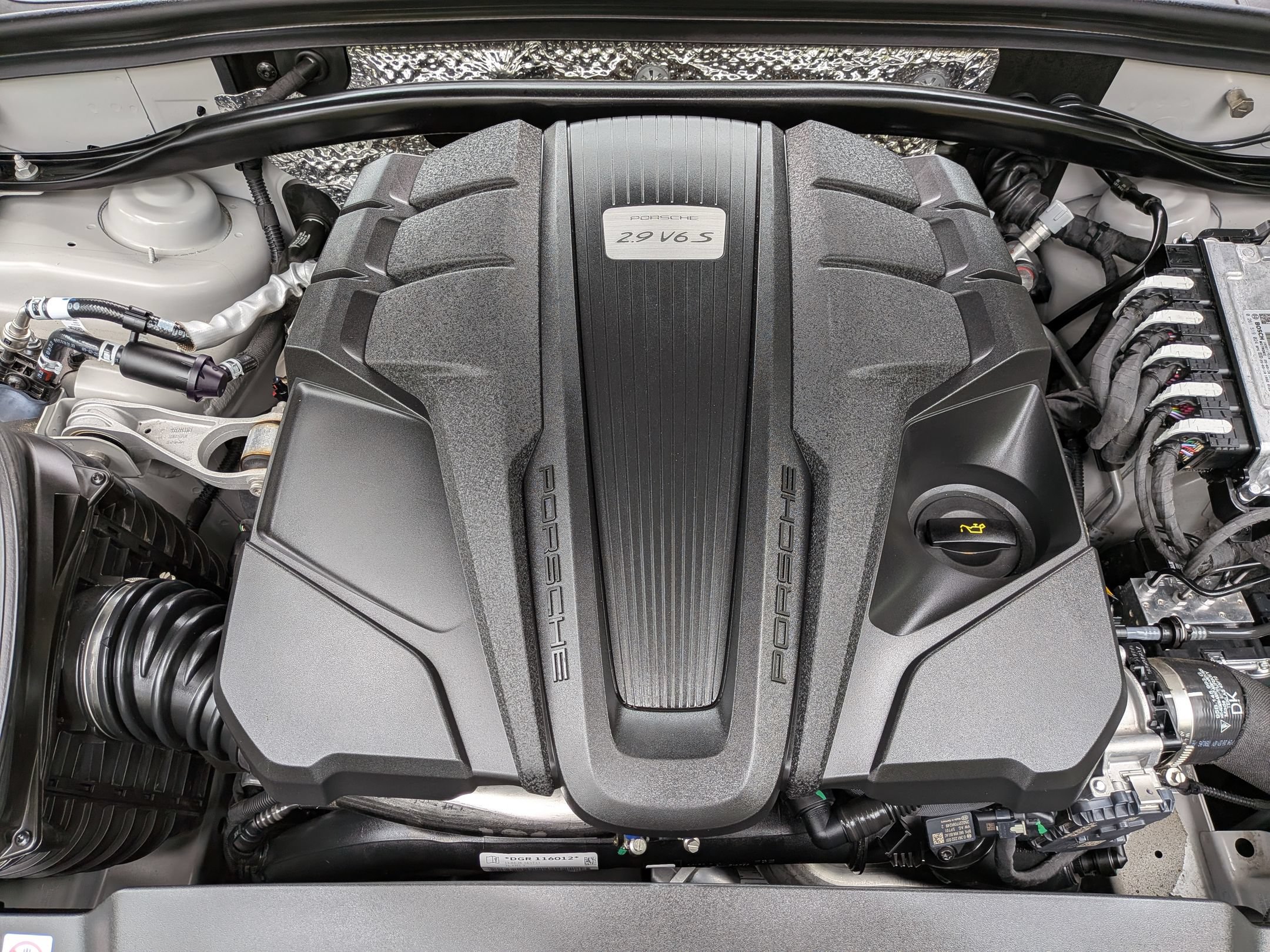 Certified 2025 Porsche Macan S AWD/4WD image 35