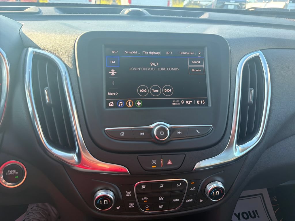 Used 2024 Chevrolet Equinox LT FWD image 19