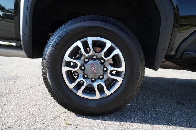 Used 2024 GMC Sierra 2500 SLT w/ SLT Convenience Package AWD/4WD image 44