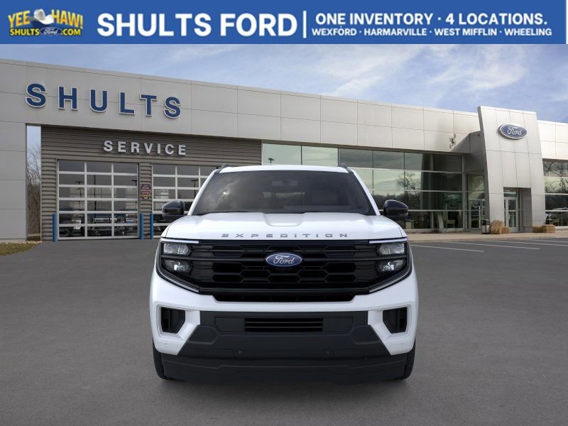 New 2026 Ford Expedition Active image 7