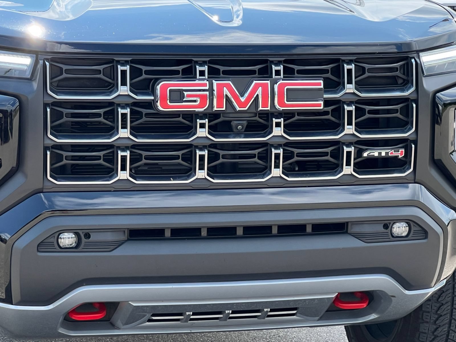 Certified 2024 GMC Canyon AT4 w/ AT4 Premium Package AWD/4WD image 46