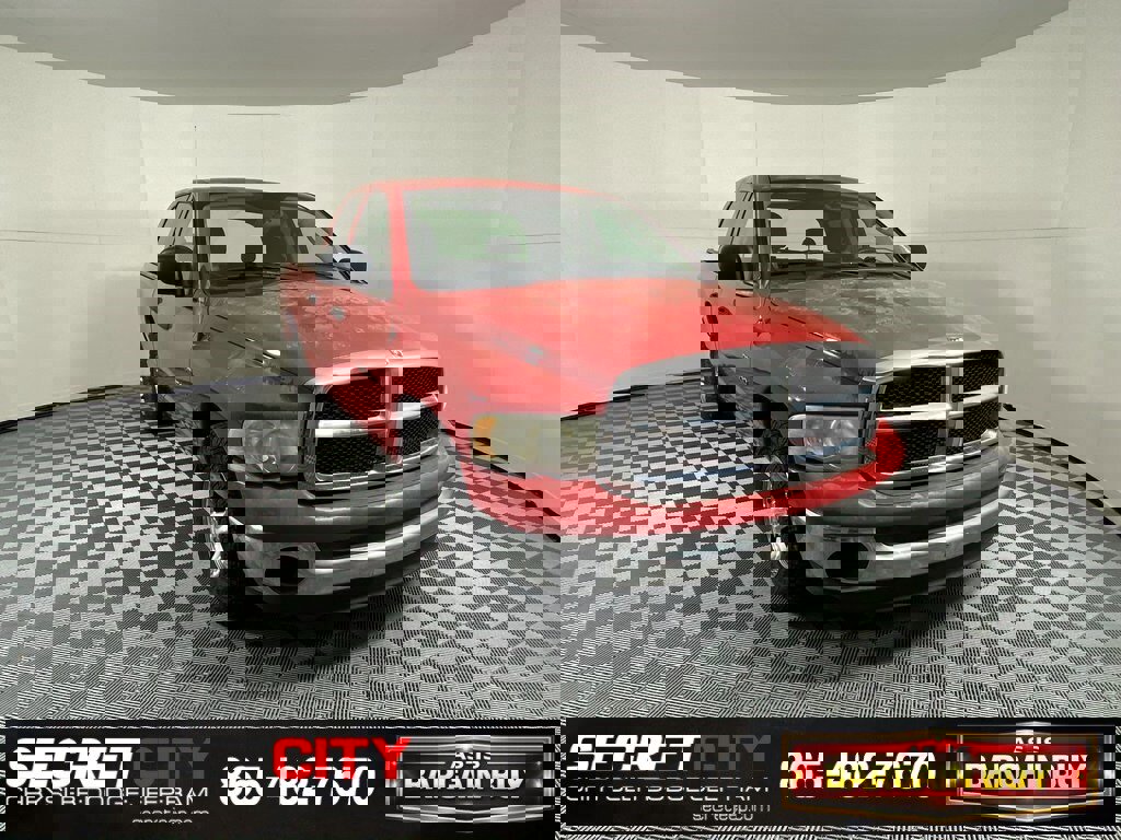 Used 2004 Dodge Ram 1500 Truck SLT w/ Light Group