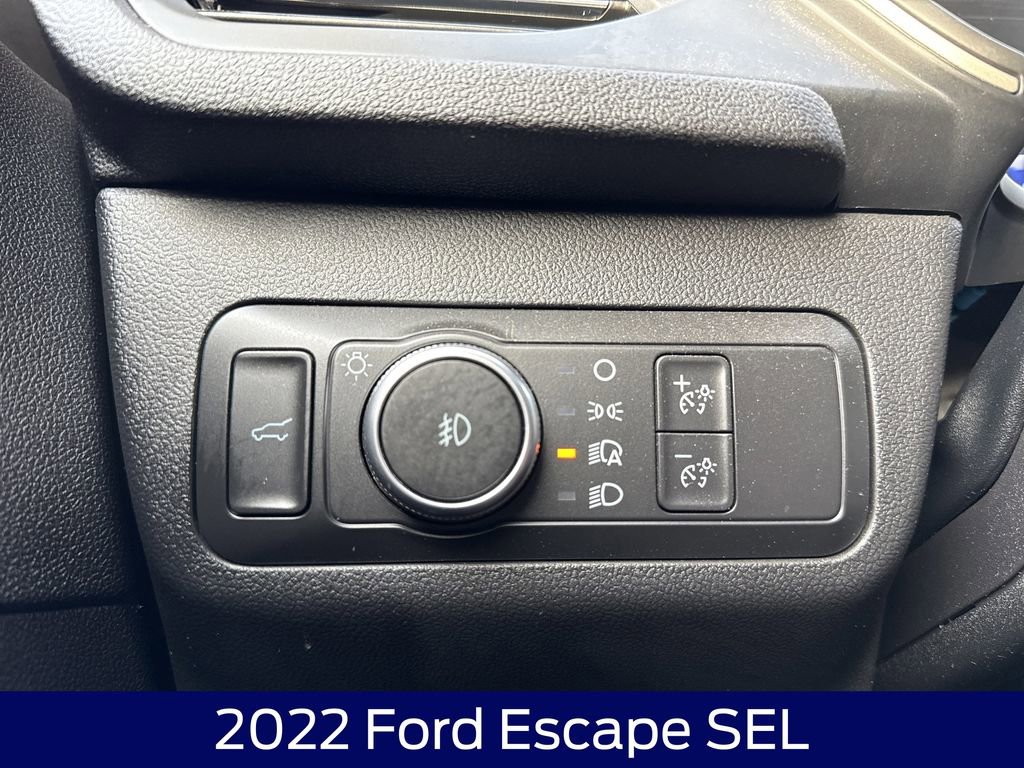 Used 2022 Ford Escape SEL w/ Technology Package image 25
