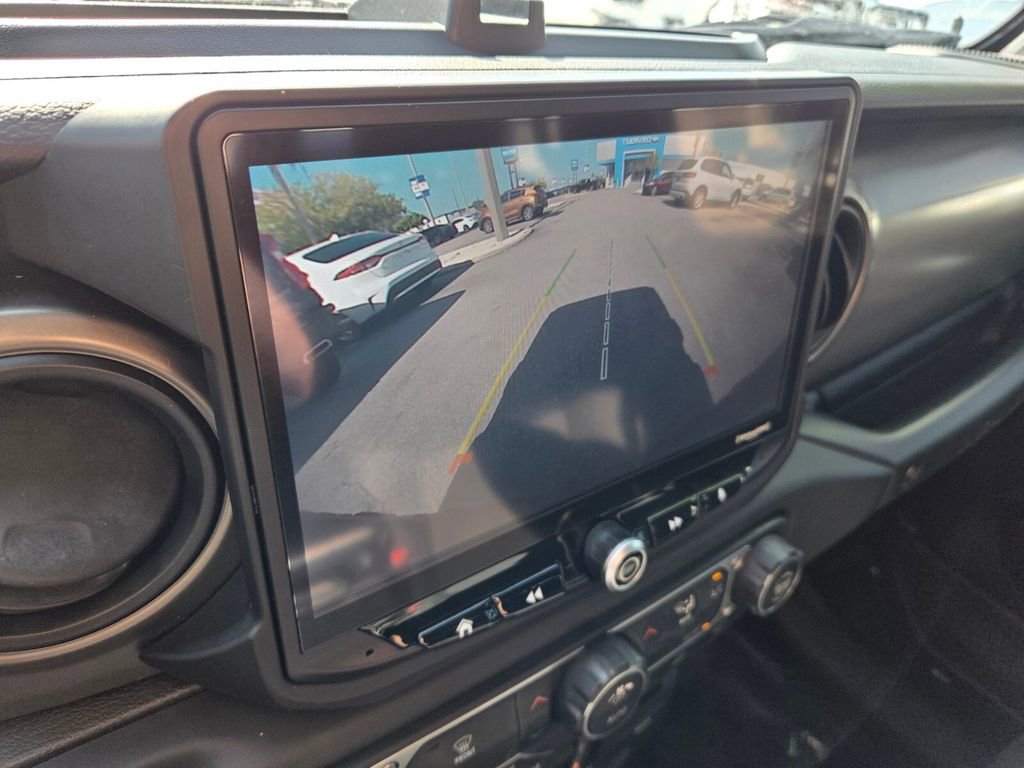 Used 2020 Jeep Wrangler Unlimited Sport S AWD/4WD image 33