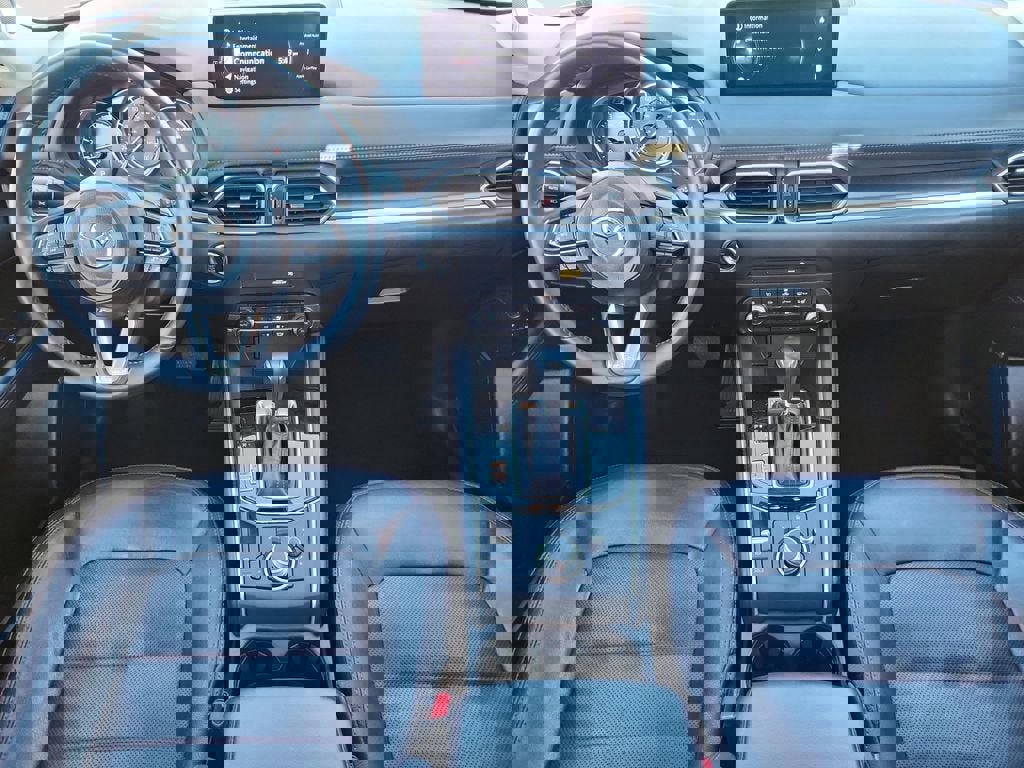 Used 2024 MAZDA CX-5 Carbon Edition image 10