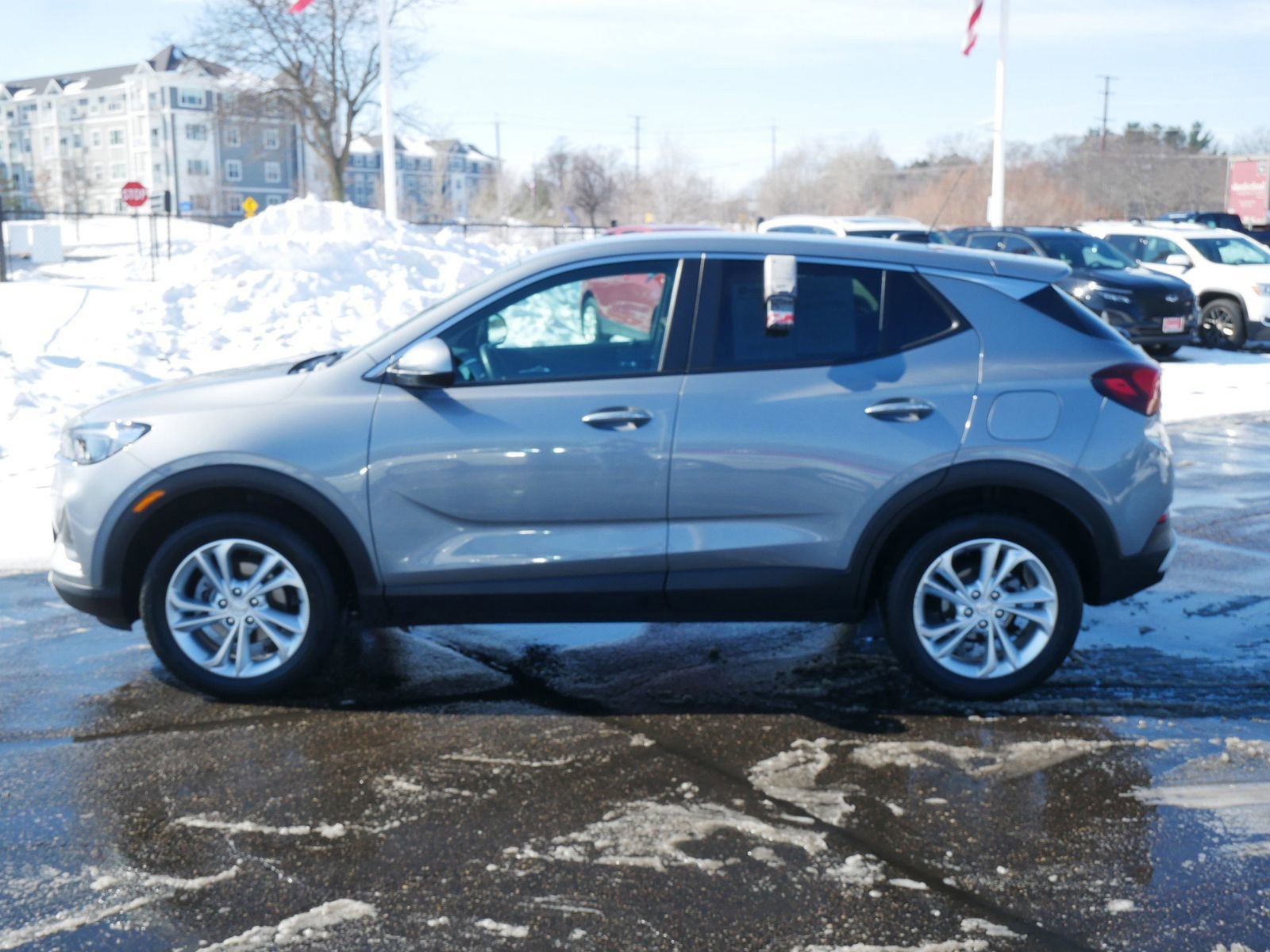 Used 2023 Buick Encore GX Preferred w/ Cold Weather Comfort Package image 6