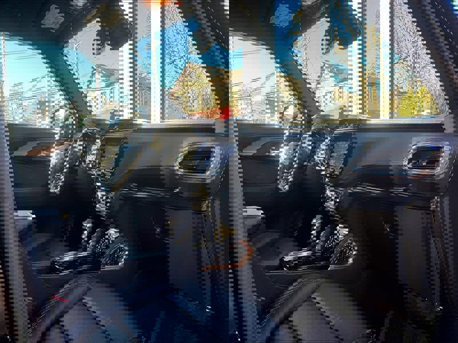 Used 2022 Chevrolet TrailBlazer ACTIV w/ Technology Package AWD/4WD image 14