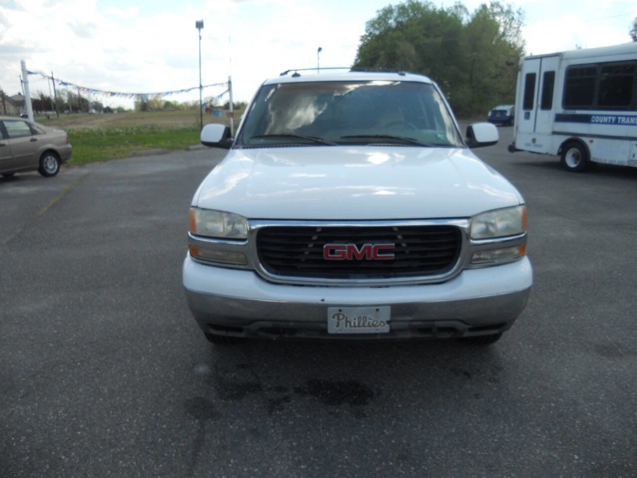 Used 2003 GMC Yukon SLT w/ 1SD Preferred Equipment Group image 3