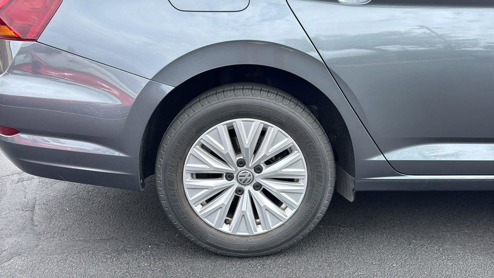 Used 2019 Volkswagen Jetta S w/ Driver Assistance Package image 6
