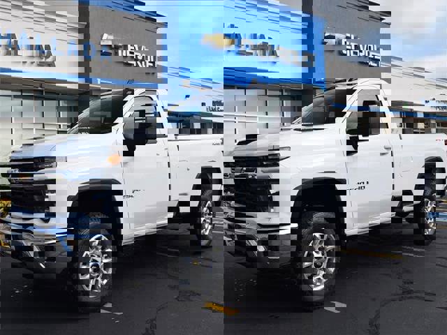 New 2026 Chevrolet Silverado 2500 LT video 1