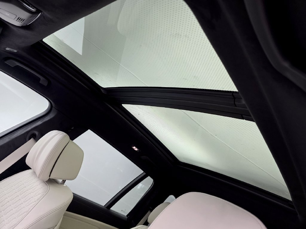 New 2027 BMW X7 M60i AWD/4WD image 9