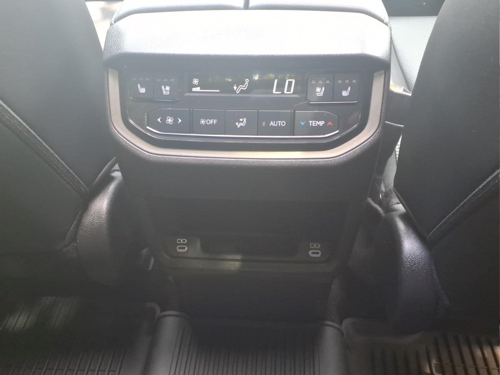 Used 2025 Lexus TX 350 AWD image 16