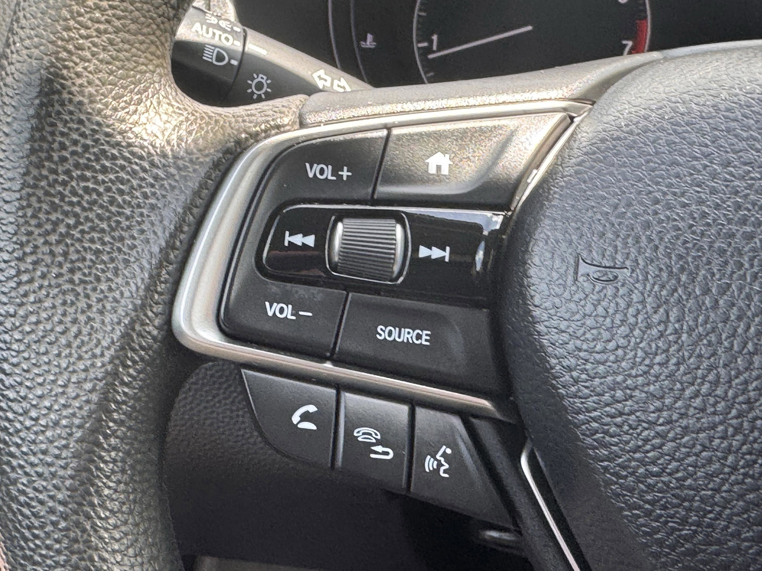 Used 2018 Honda Accord LX image 21