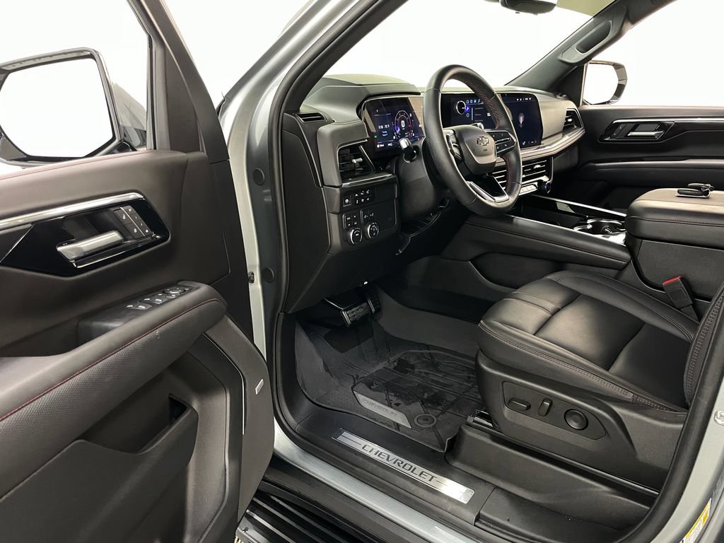 Certified 2025 Chevrolet Tahoe RST w/ RST Performance Edition AWD/4WD image 27