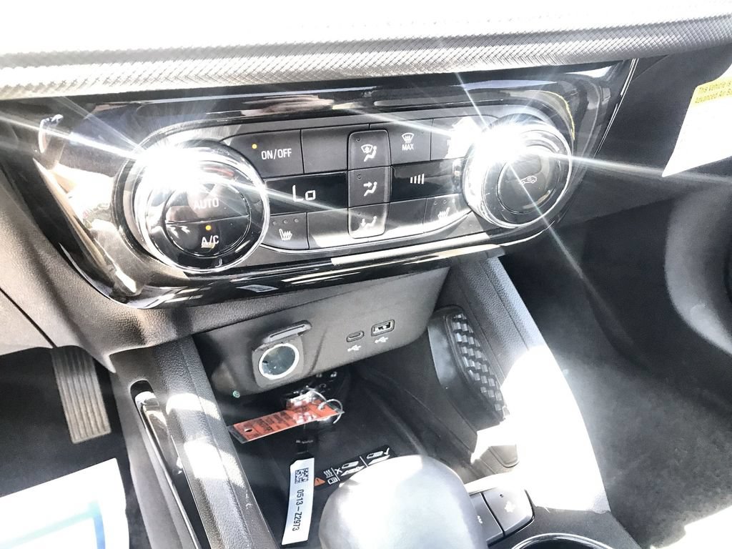 New 2025 Chevrolet TrailBlazer ACTIV w/ Convenience Package FWD image 16