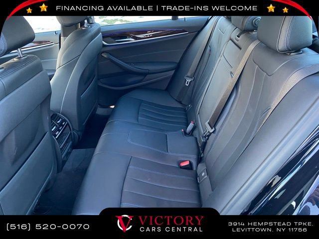 Used 2019 BMW 530e xDrive w/ M Sport Package image 18