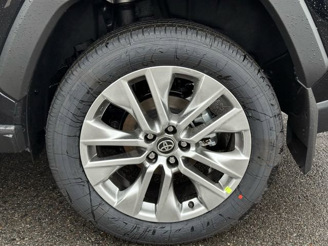 New 2025 Toyota RAV4 XLE Premium image 11