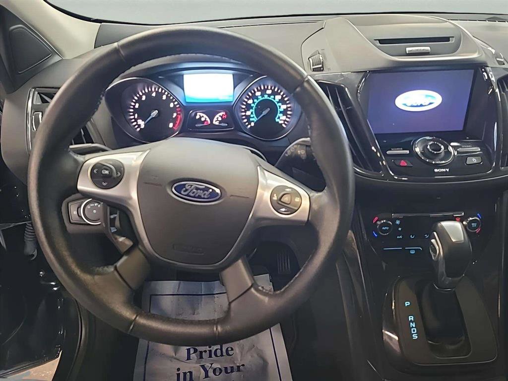 Used 2015 Ford Escape Titanium w/ Equipment Group 301A image 9