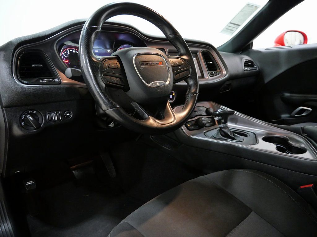 Used 2023 Dodge Challenger R/T image 11