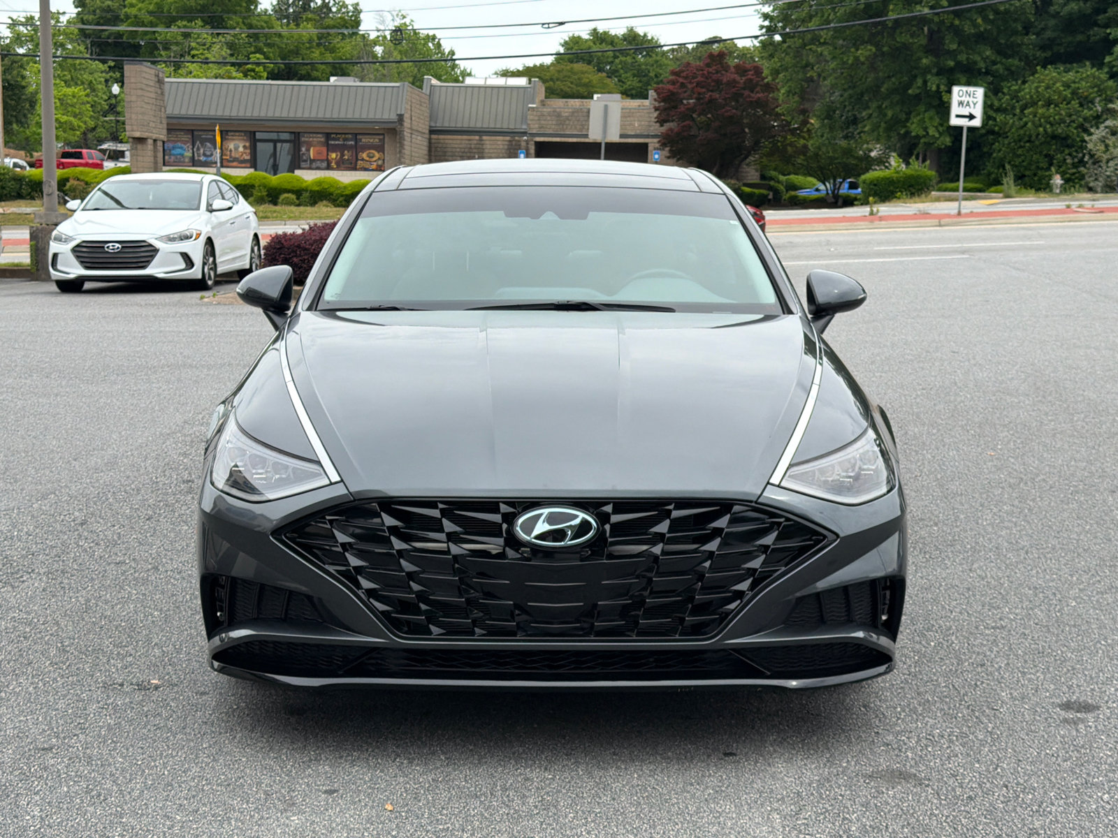 Certified 2023 Hyundai Sonata SEL w/ Convenience Package FWD image 2