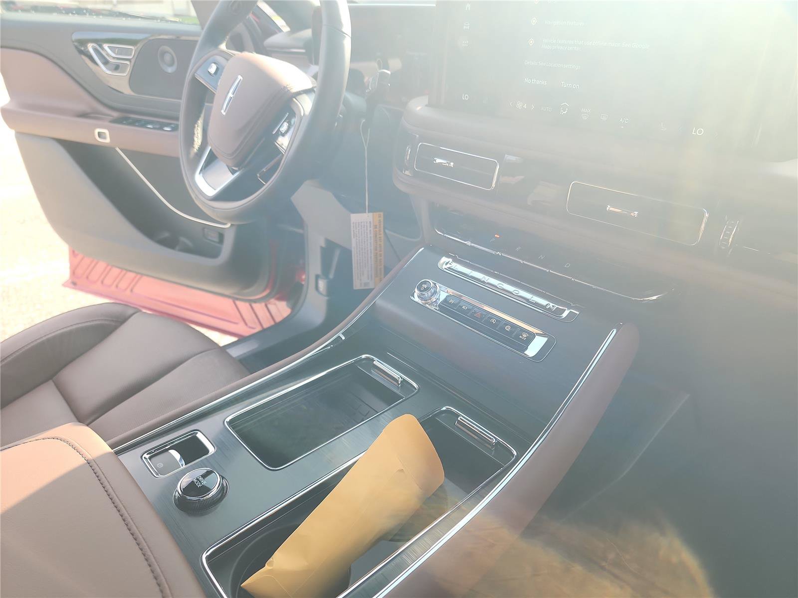 New 2026 Lincoln Aviator Reserve w/ Jet Appearance Package RWD image 28