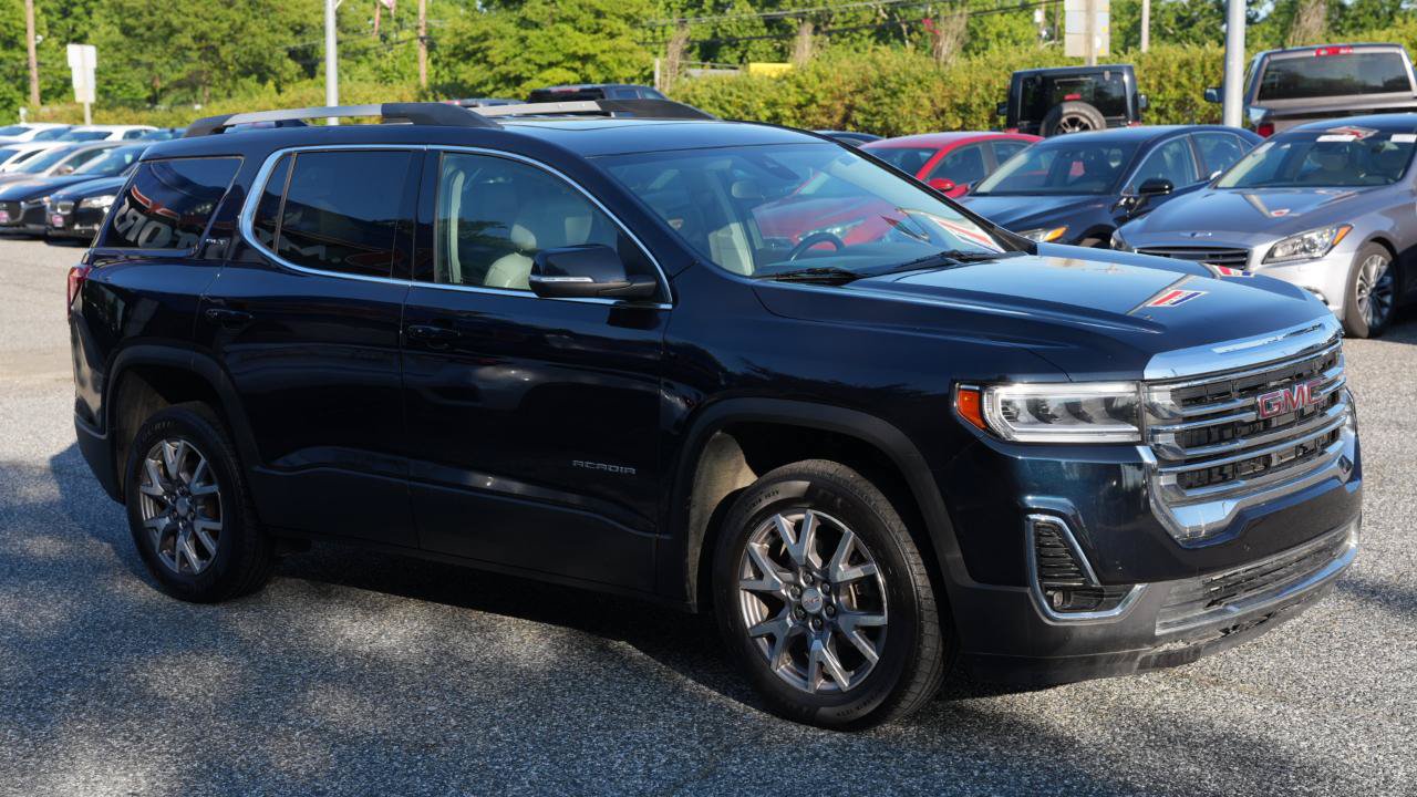 Used 2021 GMC Acadia SLT w/ LPO, Floor Liner Package AWD/4WD image 3