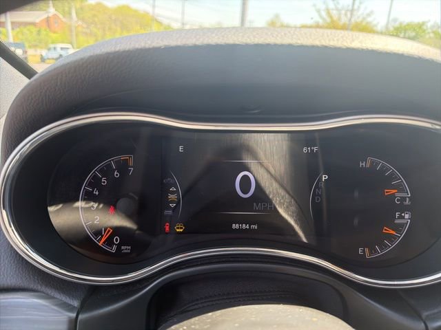 Used 2021 Jeep Grand Cherokee Laredo AWD/4WD image 14