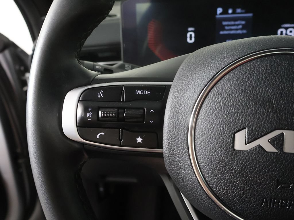 Used 2025 Kia K5 GT-Line w/ GT-Line Premium Package FWD image 39