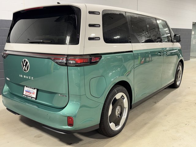 New 2025 Volkswagen ID. Buzz Pro S Plus image 20
