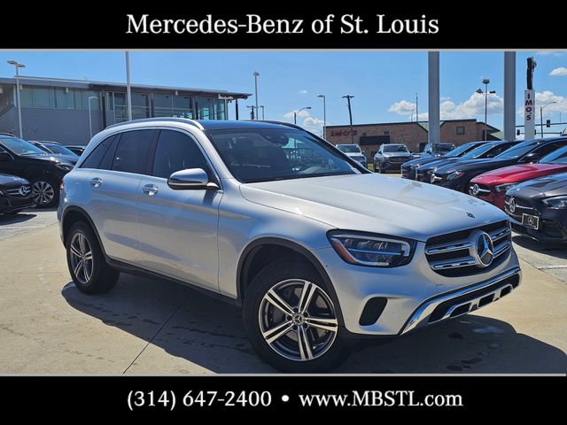 Used 2020 Mercedes-Benz GLC 300 4MATIC image 2