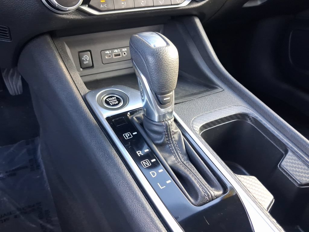 Certified 2024 Nissan Sentra SV FWD image 20