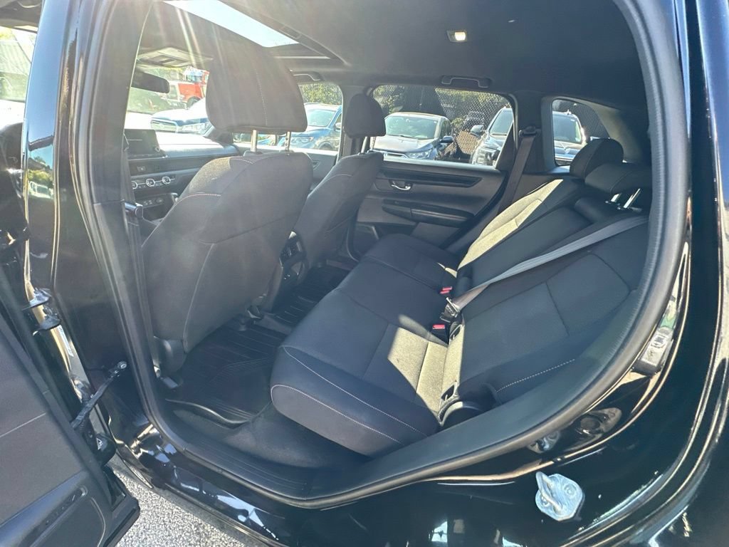 Used 2025 Honda CR-V Sport image 23