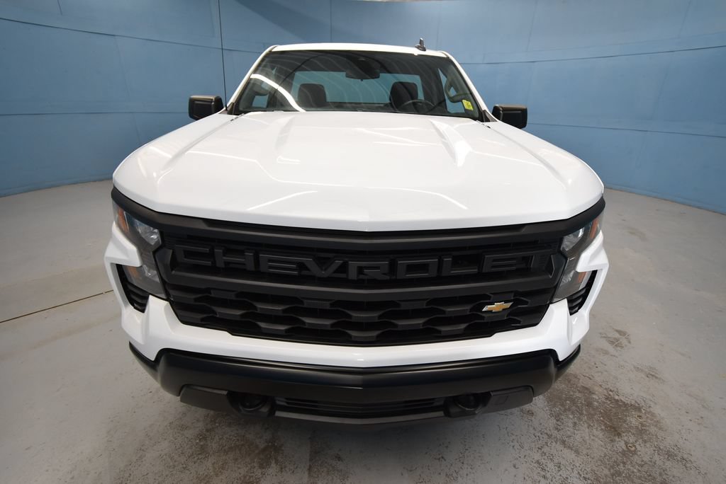 Used 2025 Chevrolet Silverado 1500 W/T w/ Trailering Package AWD/4WD image 25