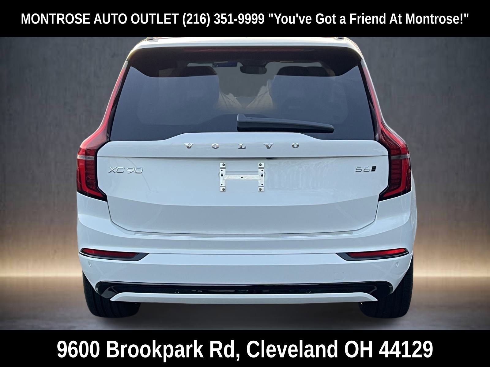 New 2026 Volvo XC90 B6 Ultra w/ Protection Package image 4