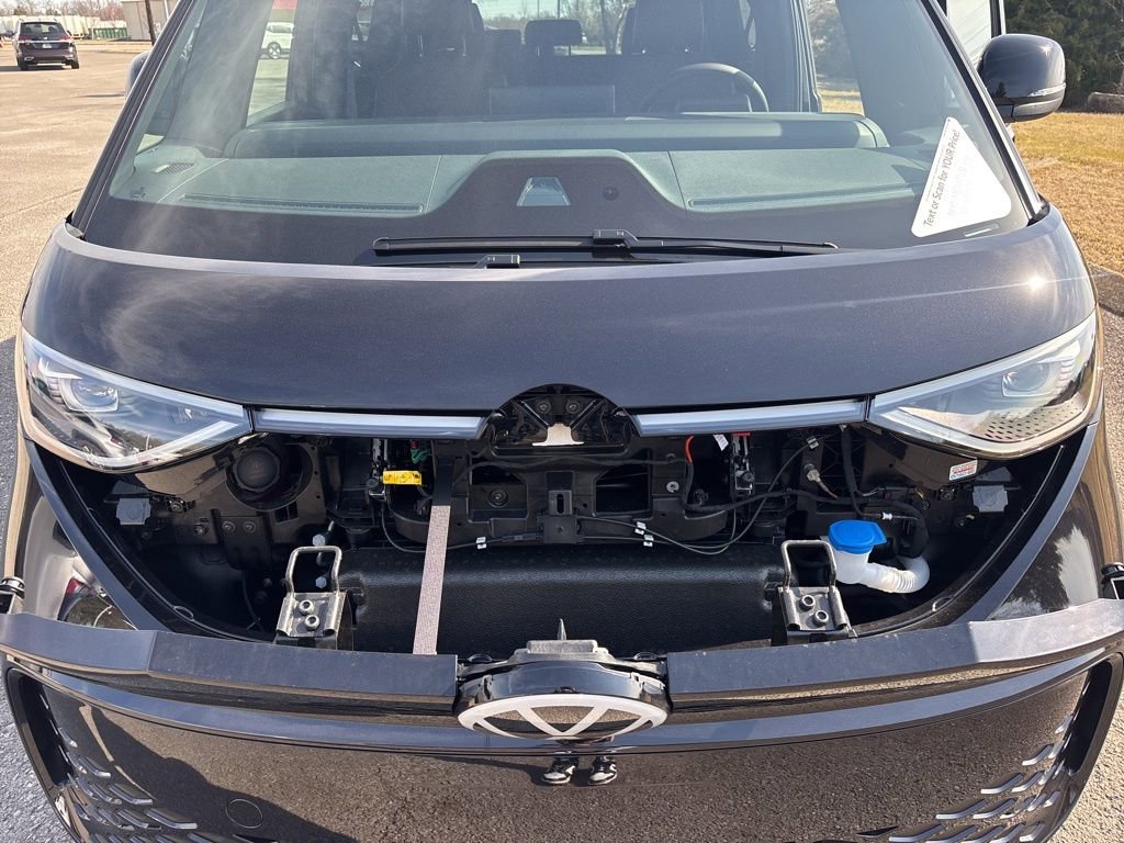 New 2025 Volkswagen ID. Buzz Pro S image 10